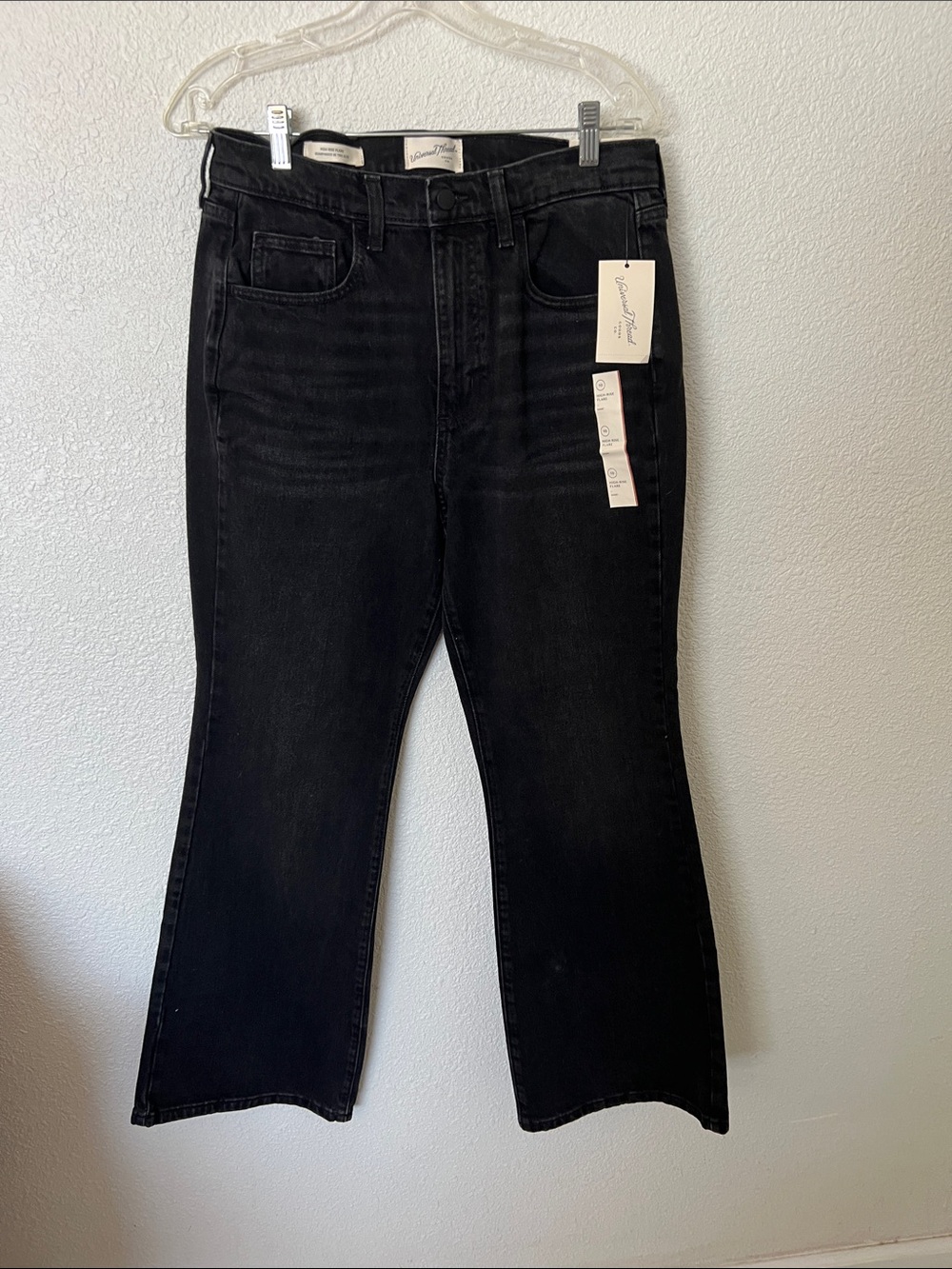 Universal Thread Black Straight-Leg Jeans size 10 short